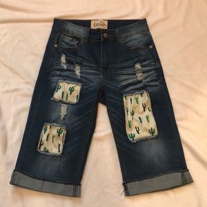 L & B Denim Capri Pants Size 4